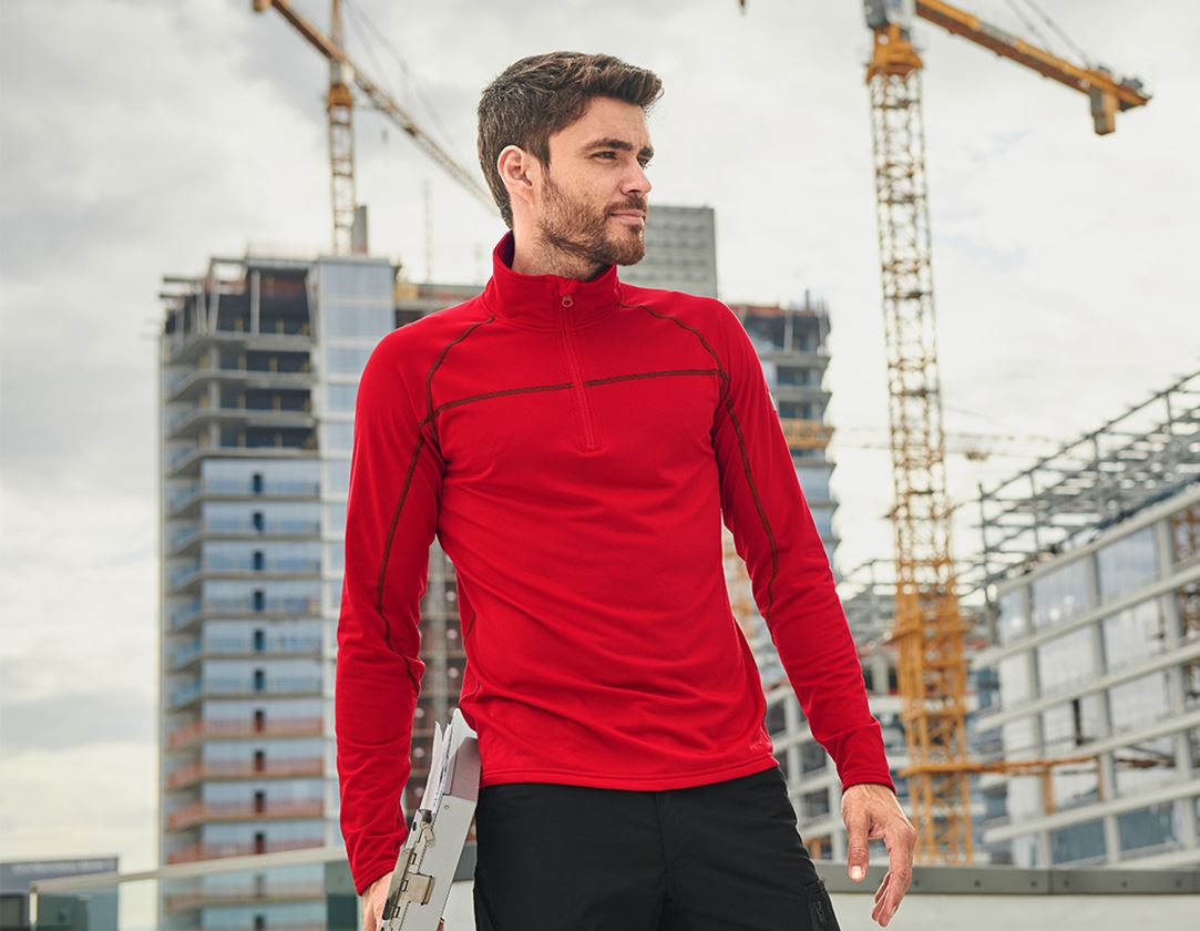Bovenkleding: e.s. Schipperstrui clima-pro + vuurrood