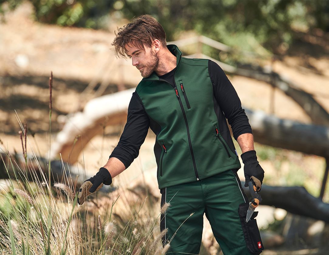 Werkvesten: Softshell-bodywarmer dryplexx® softlight + groen/zwart