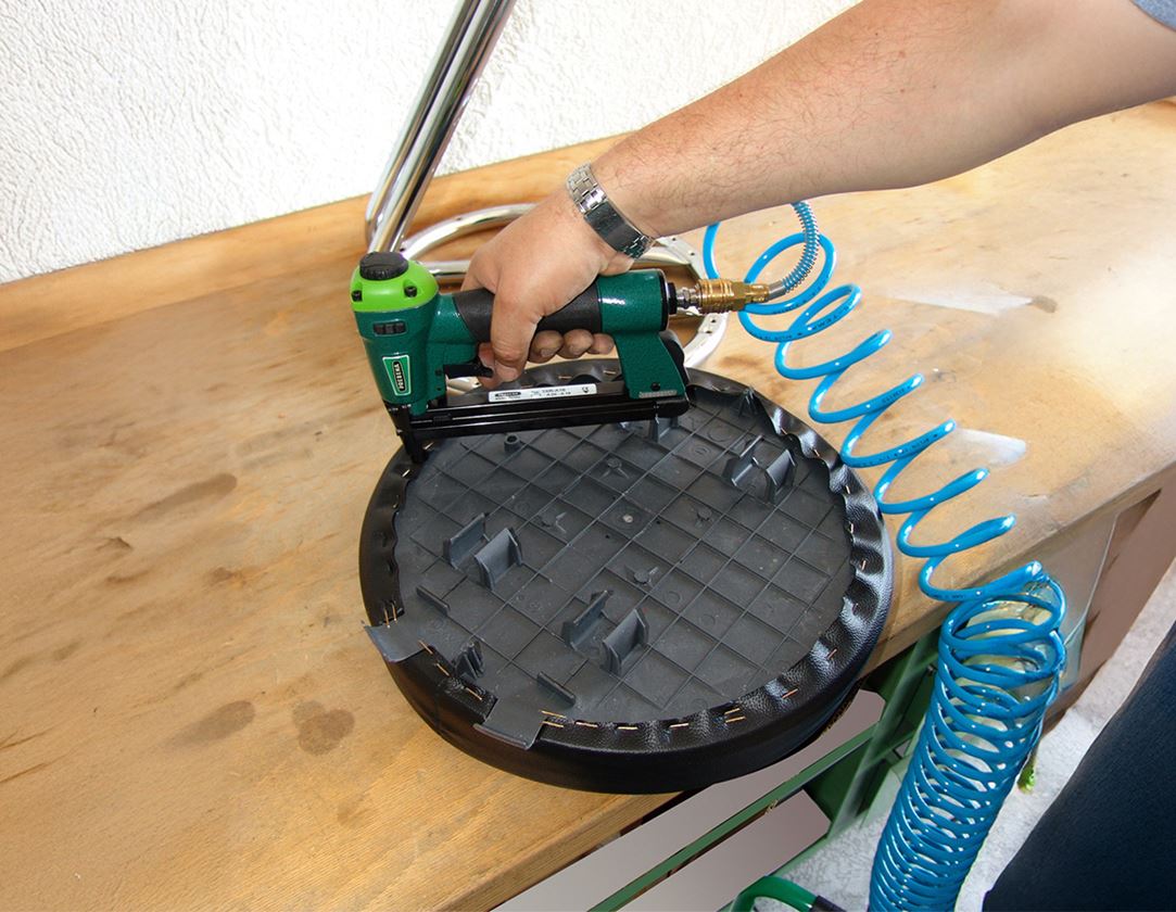 Persluchtgereedschap | toebehoren: Pneumatisch spijkerp. 1XR-A16 + Assortiment type A 1