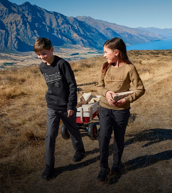 kinderen in de nieuwe e:pic kleding
