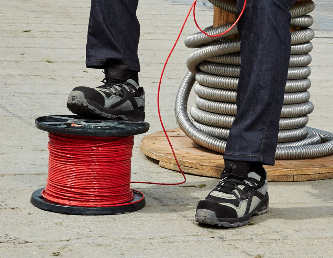 S1: e.s. S1 Półbuty bezpieczne Pallas low + cementowy/czarny