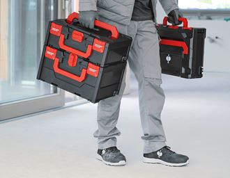 Vy 3, STRAUSSbox 145 midi, svart/röd