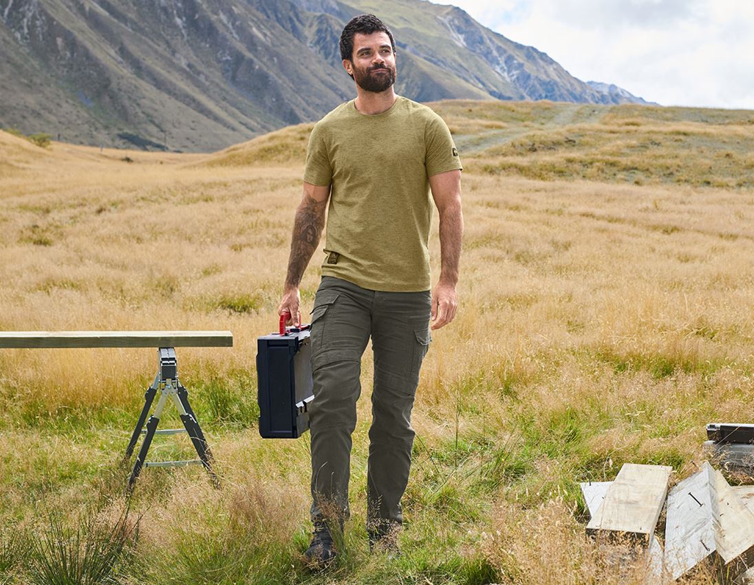 Överdelar: T-Shirt e.s.vintage + moltonguld melange 1