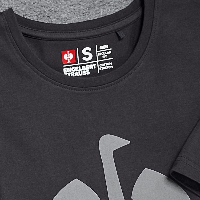 Överdelar: T-Shirt  e.s.concrete + svart 2