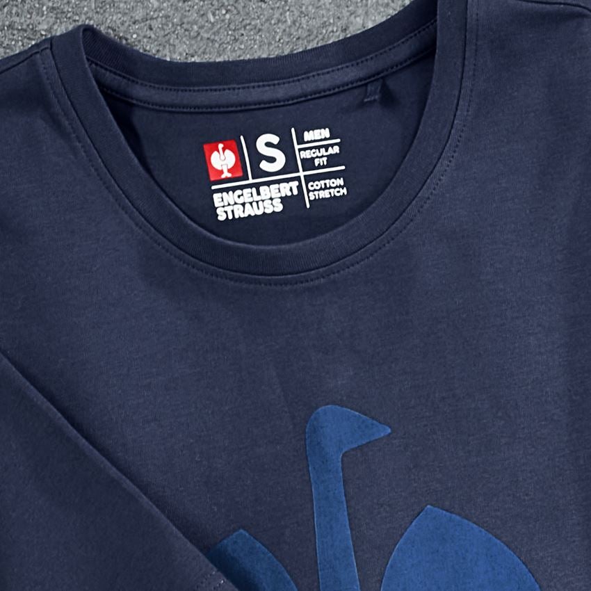 Överdelar: T-Shirt  e.s.concrete + djupblå 2