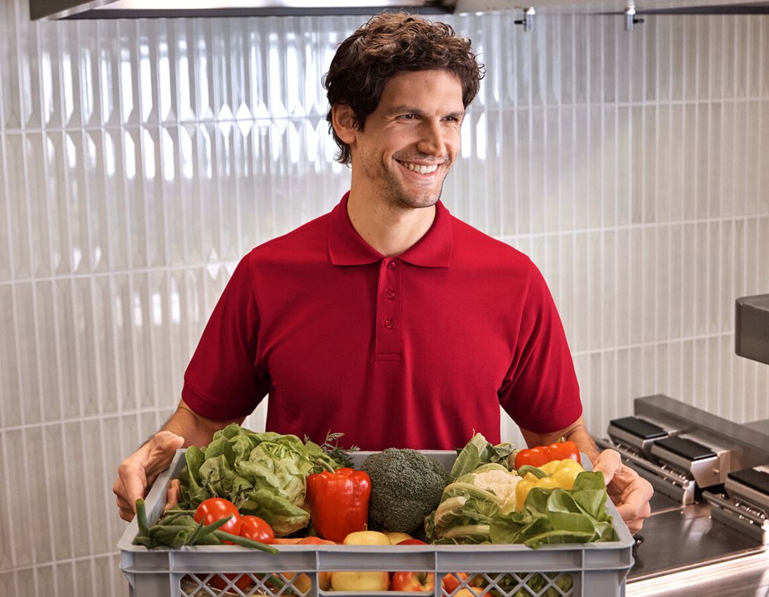 Topics: Pique-Polo e.s.industry + fiery red 2