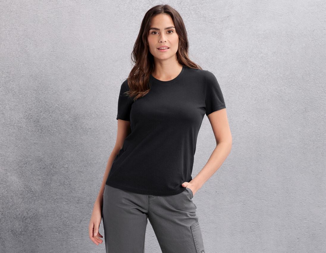 Överdelar: e.s. Piqué-t-shirt cotton light, dam + svart