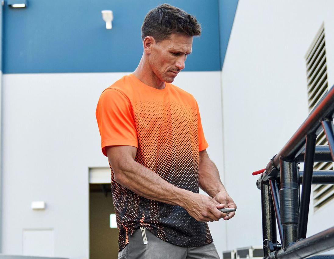 Shirts, Pullover & more: Functional t-shirt e.s.t:aktik + high-vis orange/black