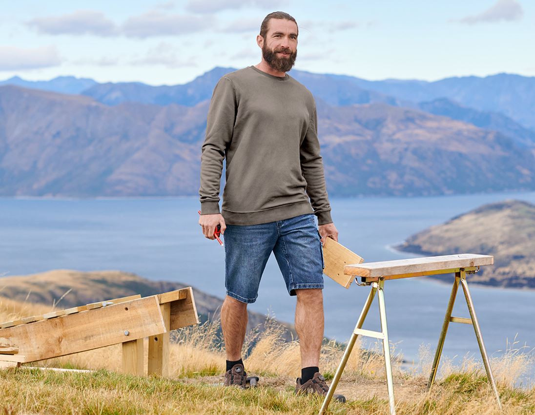 Topics: e.s. Worker denim shorts + darkwashed 1