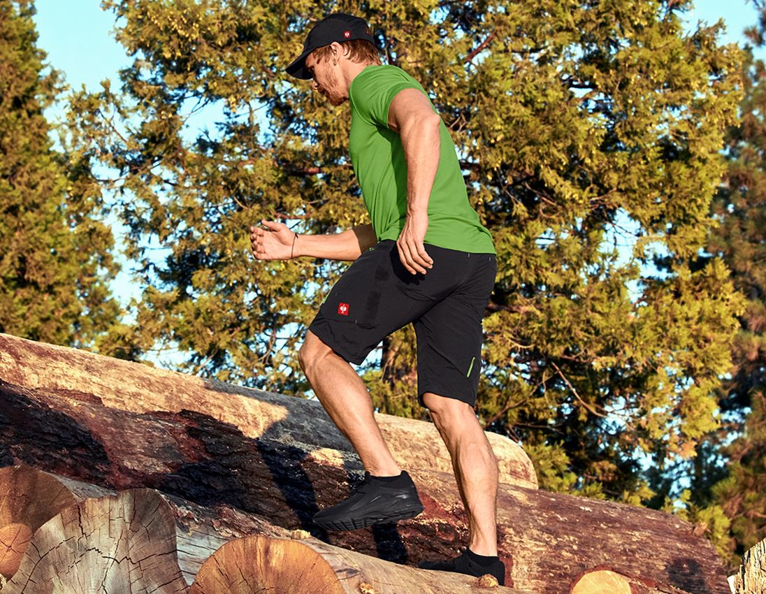 Work Trousers: e.s. Functional shorts Superlite + black/neon green 1
