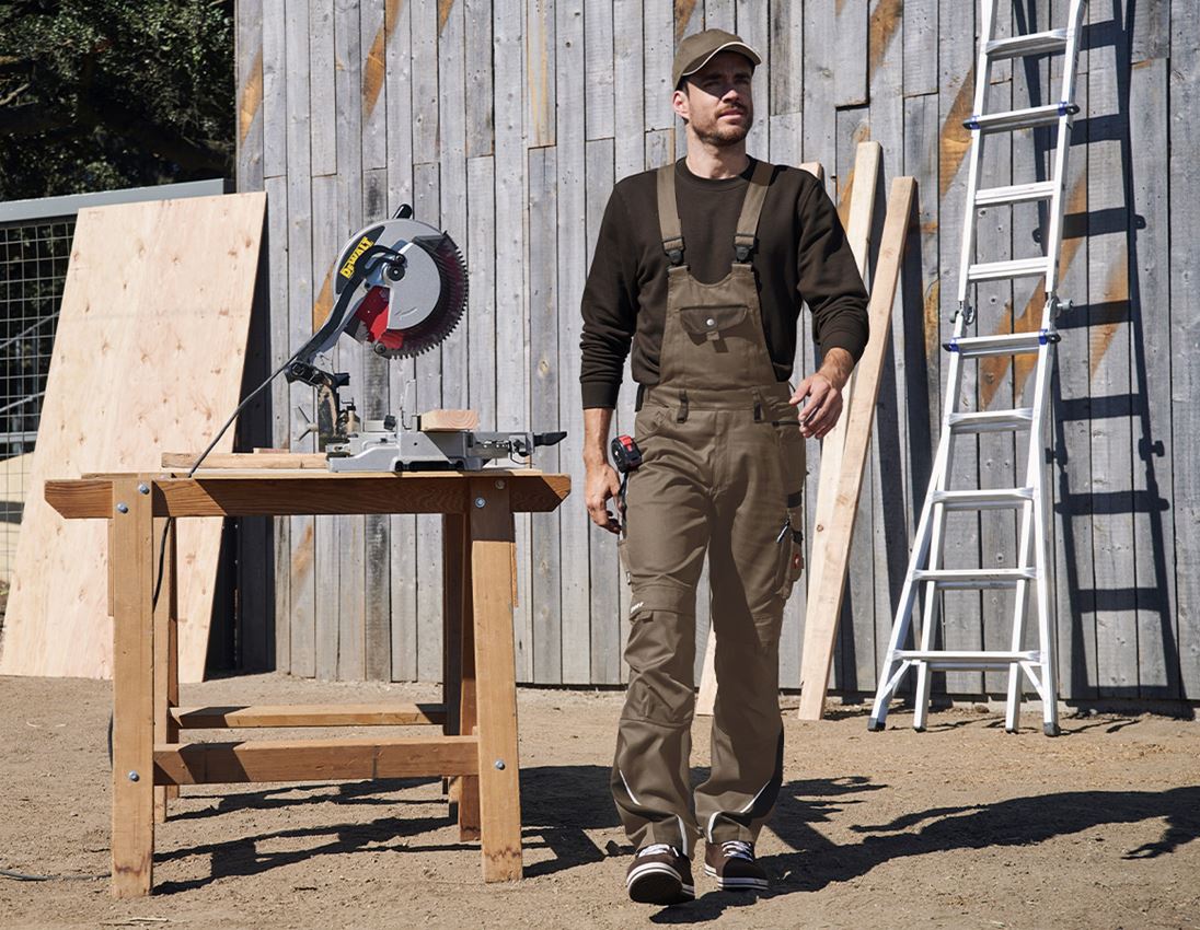 Work Trousers: Bib & brace e.s.motion + hazelnut/chestnut