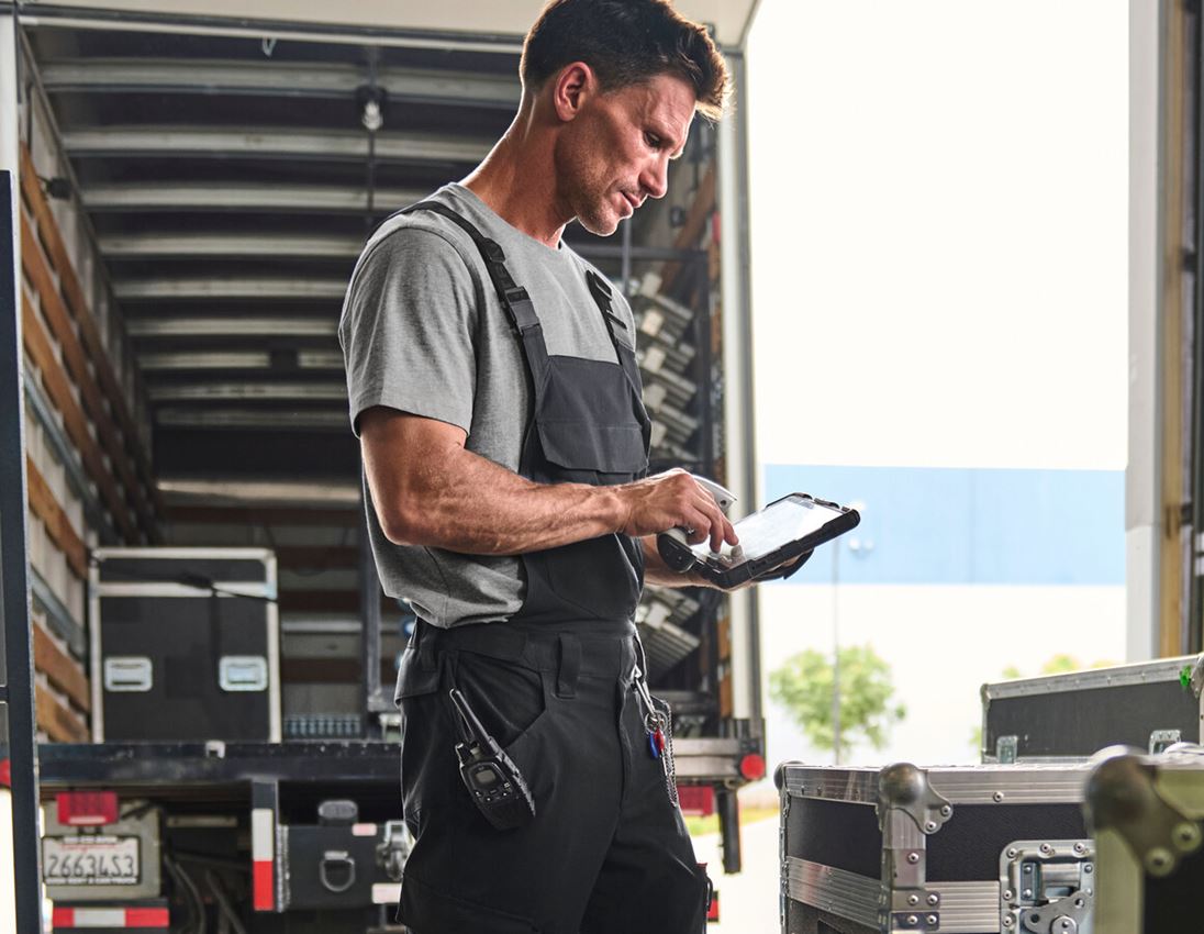 Work Trousers: Bib & brace e.s.t:aktik light ripstop + black 3