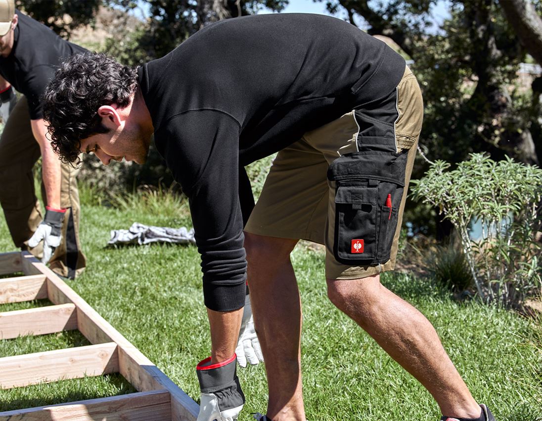 Arbetsbyxor: Shorts e.s.active + khaki/svart 1