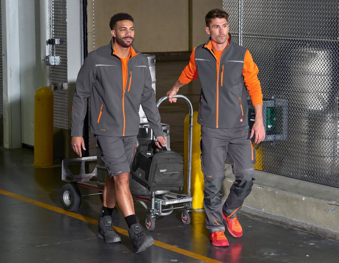 Kläder: Shorts e.s.motion 2020 + antracit/varselorange 4