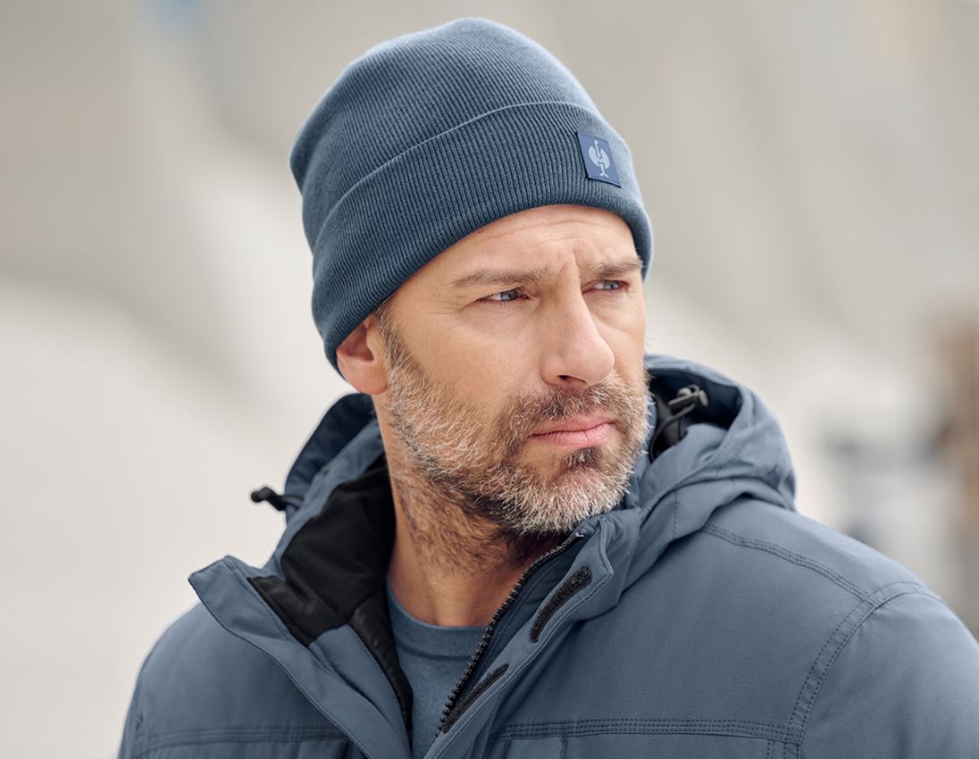Accessories: Knitted hat e.s.iconic + oxidblue