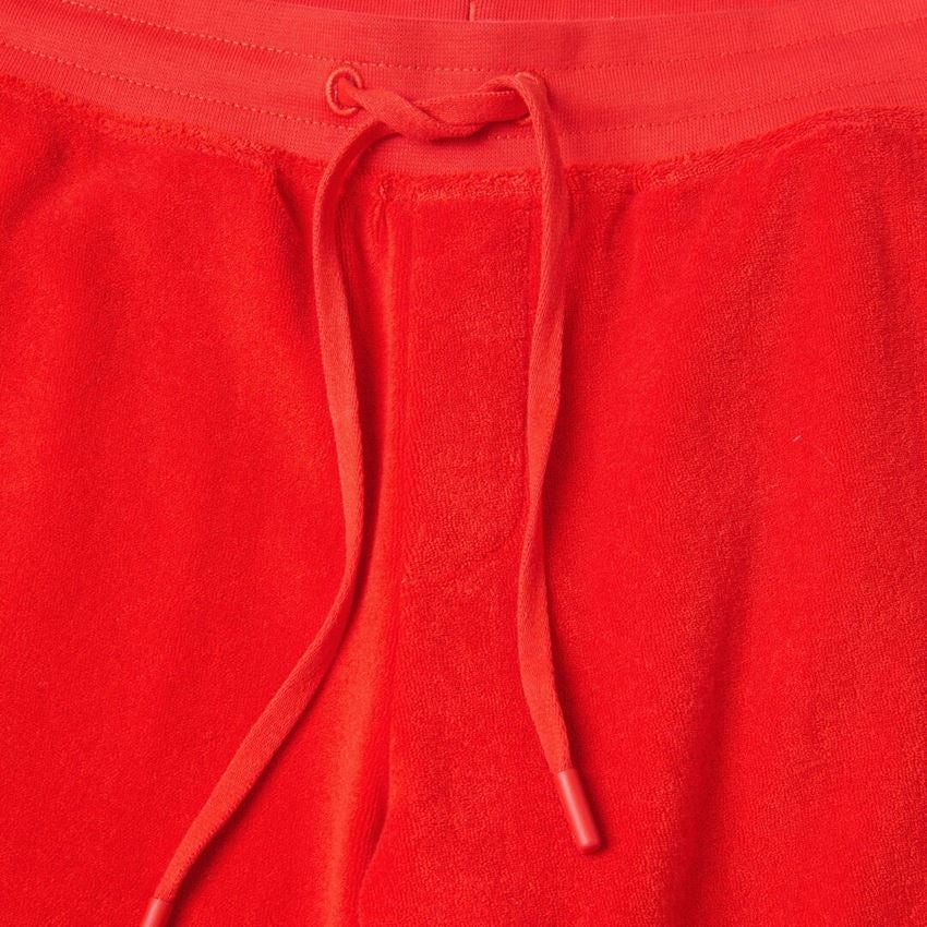 Accessories: e.s. Sweat trousers Terry + straussred 2