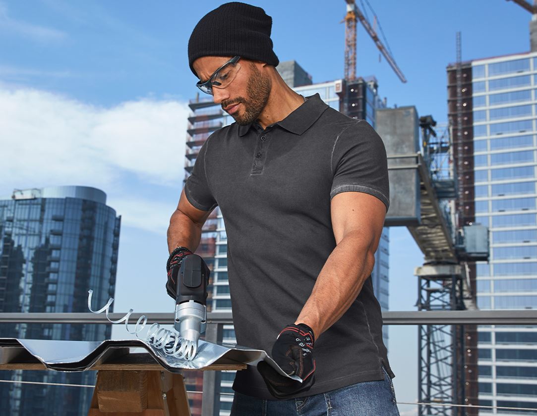 Överdelar: e.s. Polo-Shirt vintage cotton stretch + oxidsvart vintage