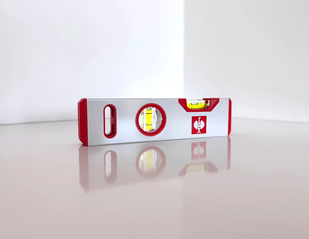 Measuring tools: e.s. Aluminium spirit level