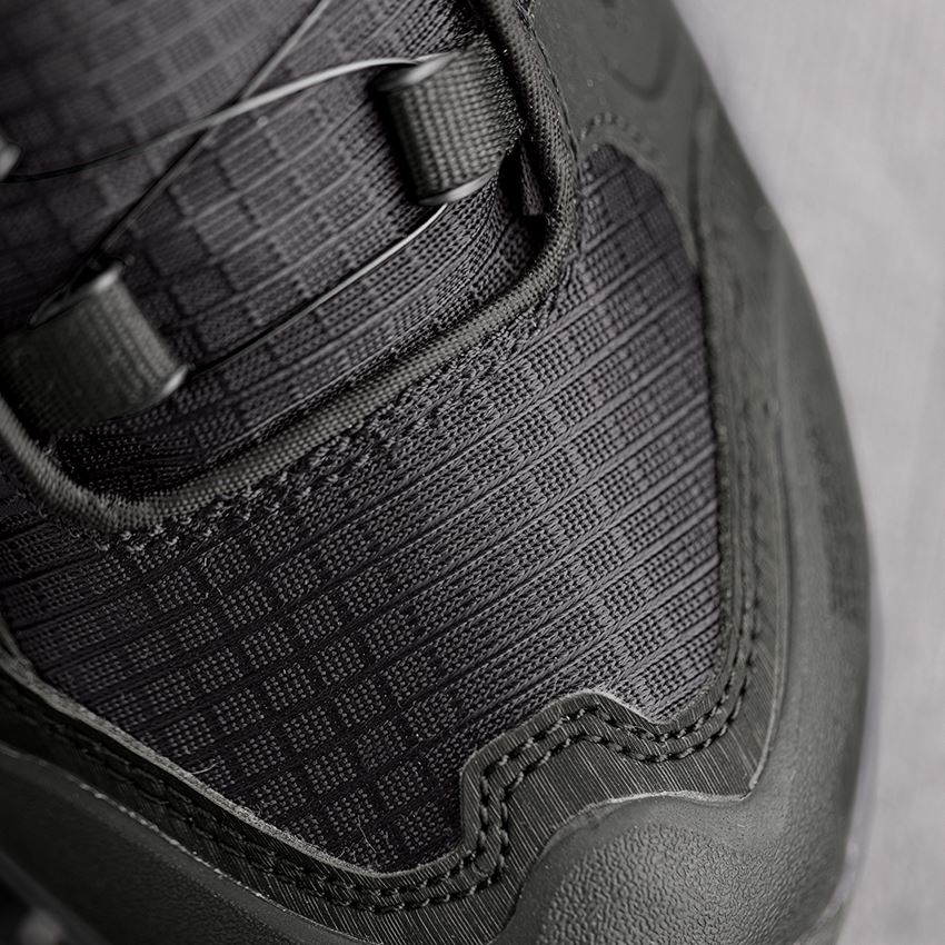 O2: O2 Pracovná obuv e.s. Minkar II + čierna 2