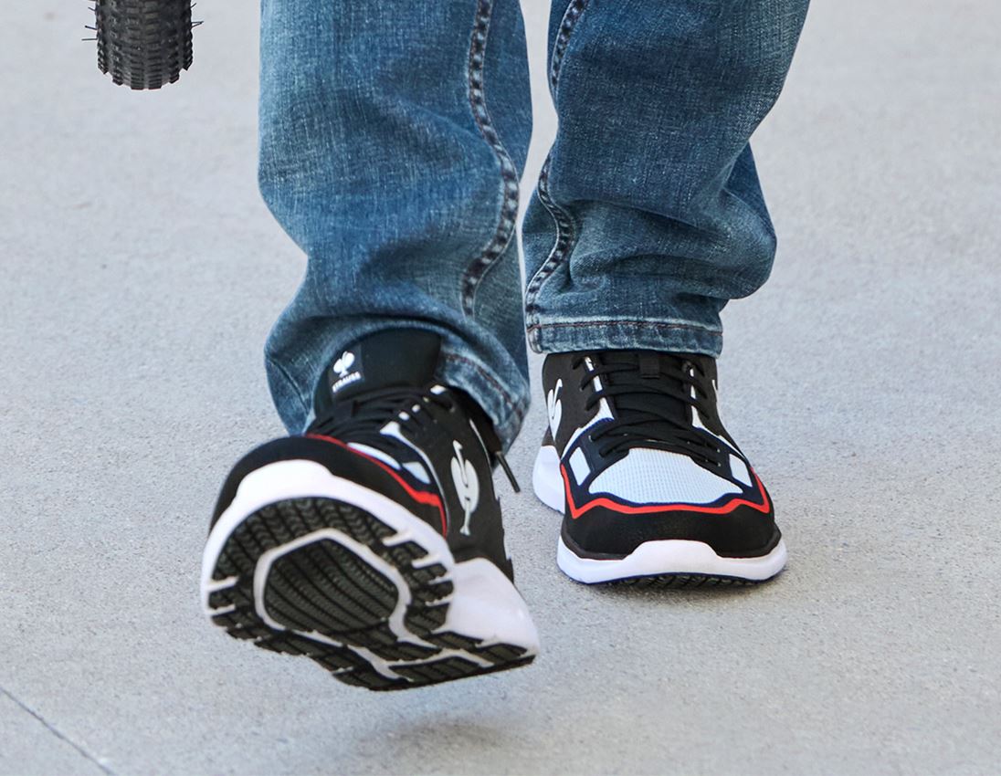 O1: O1 pracovná obuv e.s. Antibes low + čierna/biela/červená strauss 2