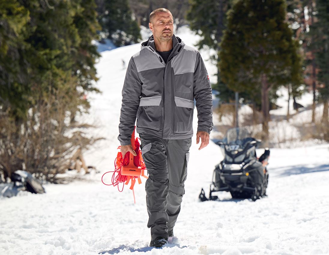 Témy: Zimná bunda e.s.trail pure + karbónová sivá/čadičovo sivá 1