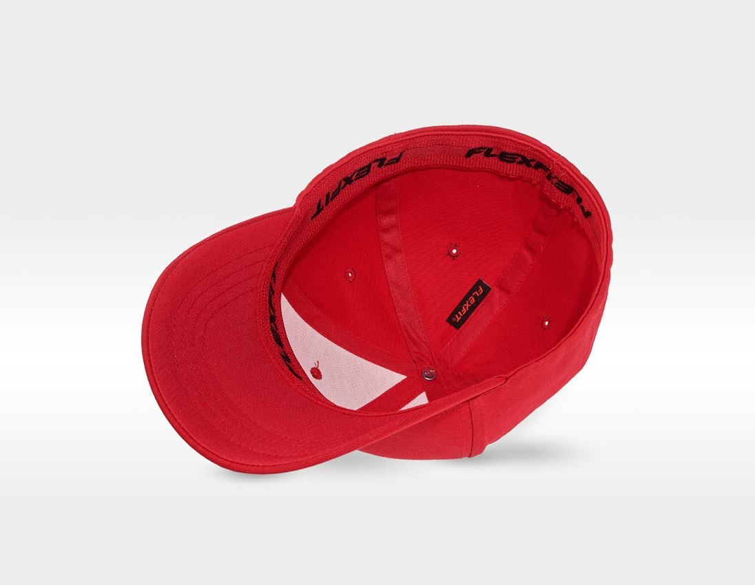 Doplnky: Čiapka e.s.classic + červená 1