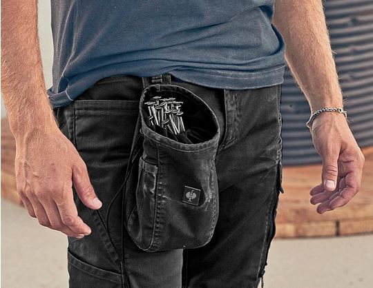 View 1, Nail bag e.s.​motion ten, oxidblack