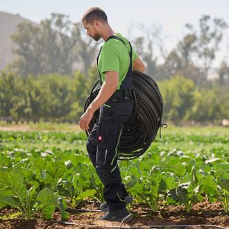 View 3, Bib & brace e.s.​motion 2020, black/seagreen