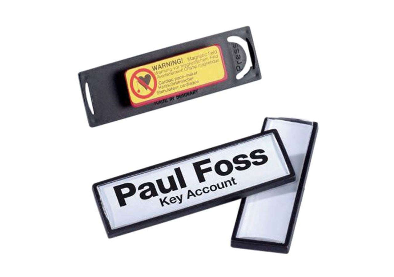 Paper products: DURABLE Name Badges Clip Card 