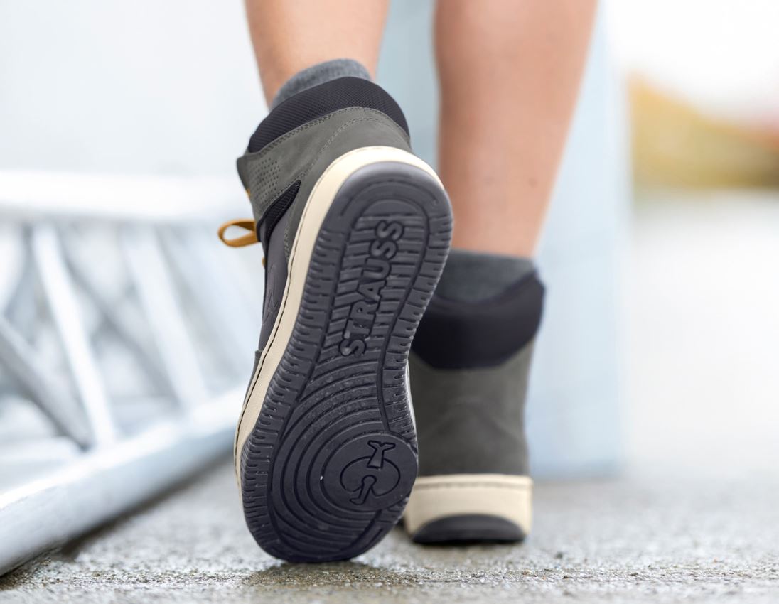 S1P: S1P Safety boots e.s. Eindhoven mid + carbongrey/neroblue 2