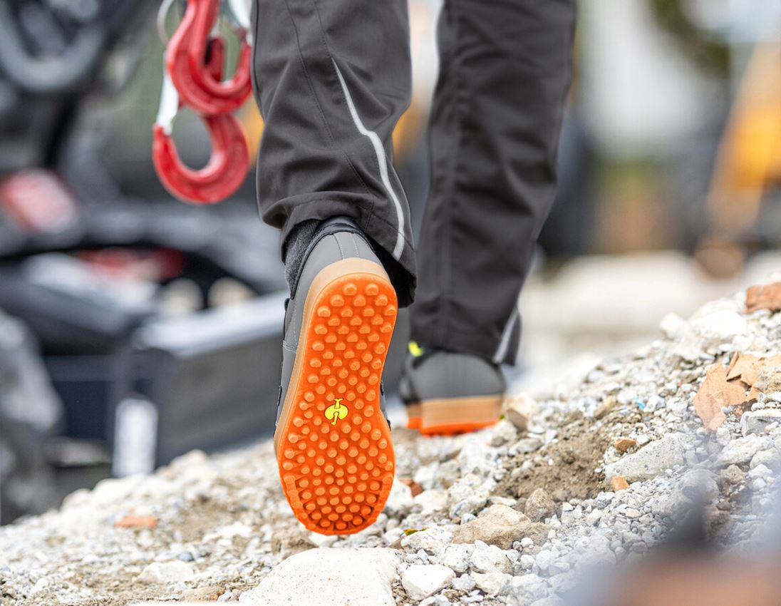 Safety Shoes: S1P Safety shoes e.s. Dothan low + cement/black 2