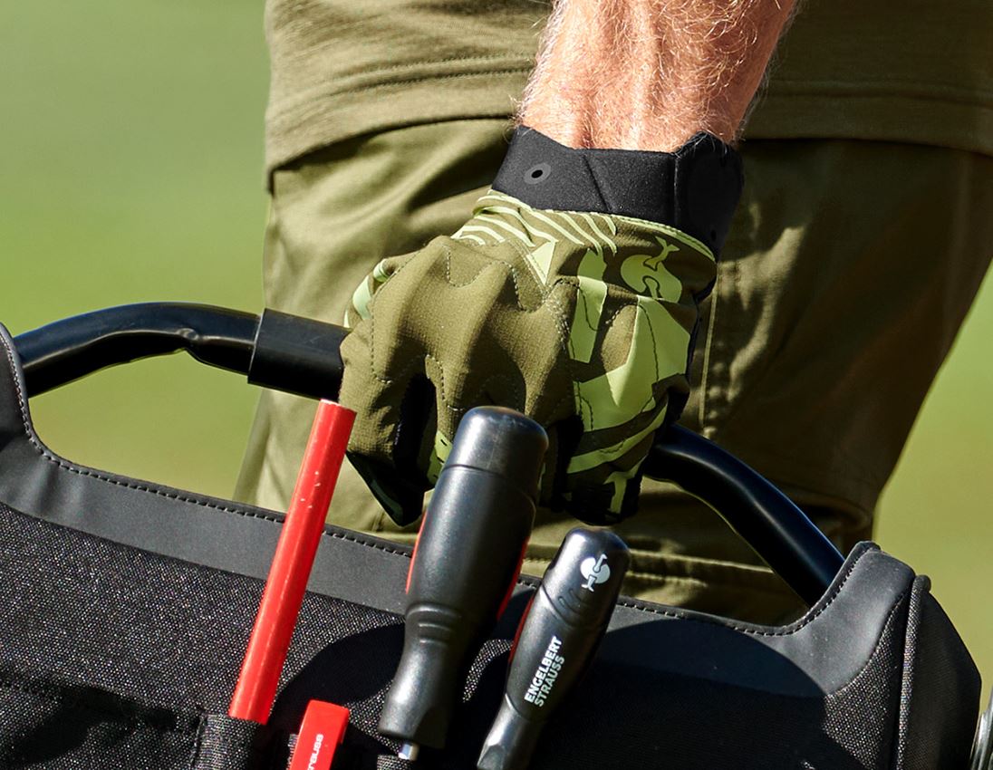 Topics: Gloves e.s.trail, light graphic + black/junipergreen/limegreen 1