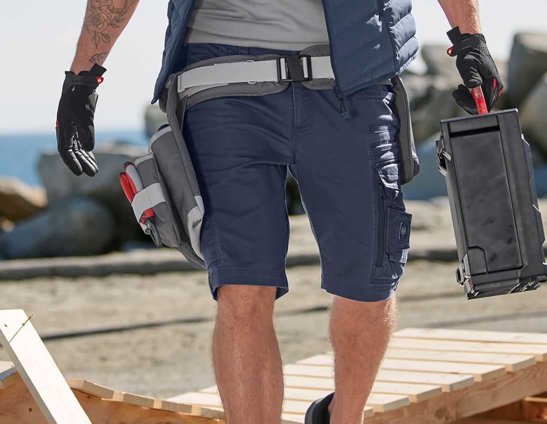 Accessories: e.s. Tool belt + anthracite/platinum