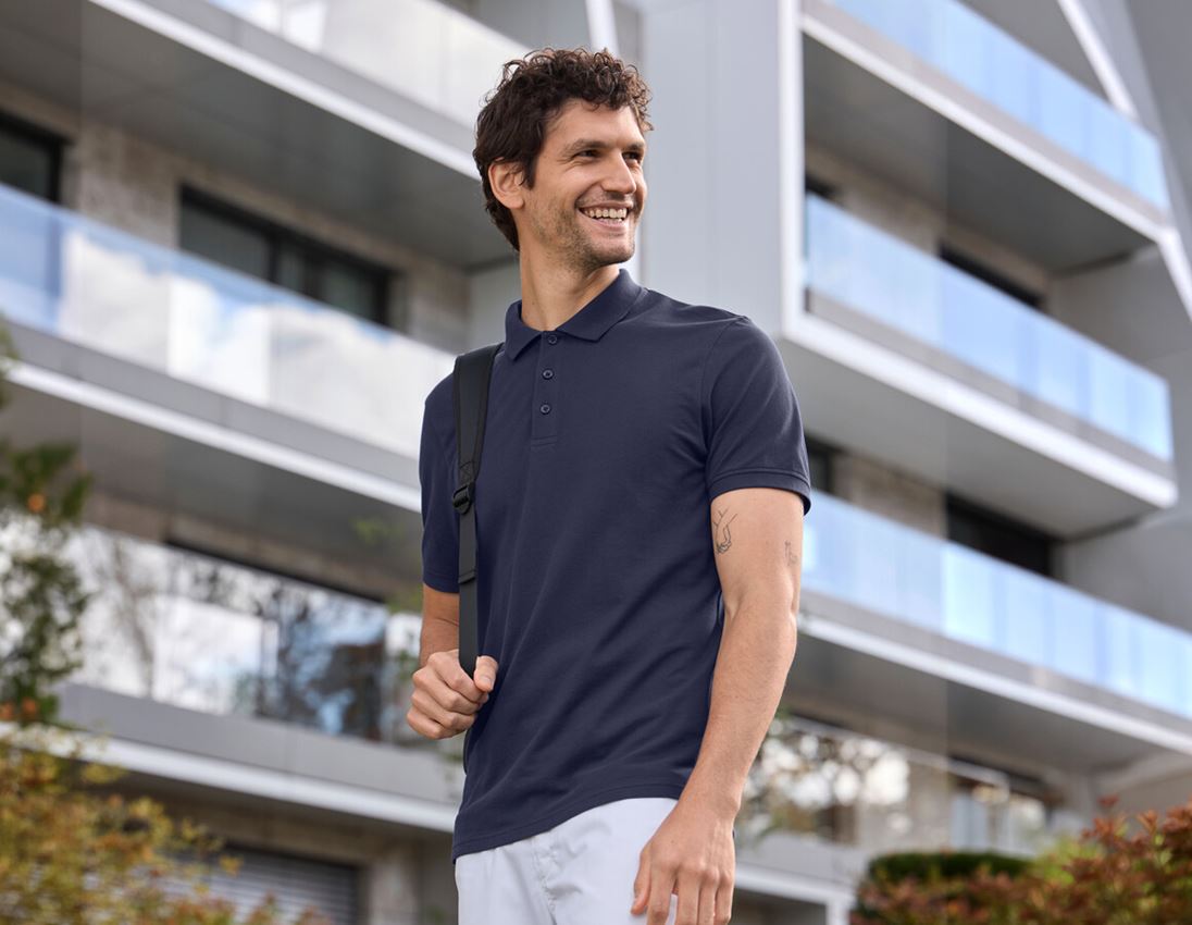 Topics: Pique-Polo e.s.industry + navy 2