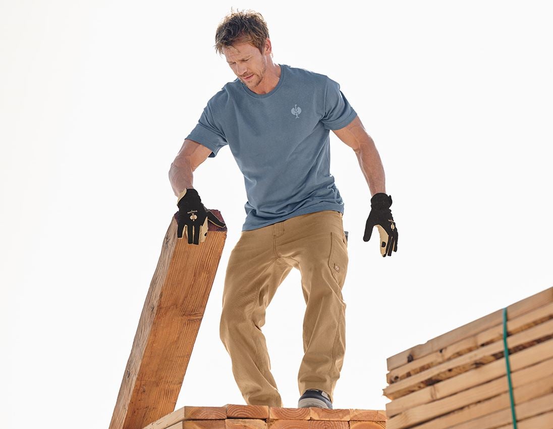 Topics: T-shirt heavy e.s.iconic + oxidblue 6