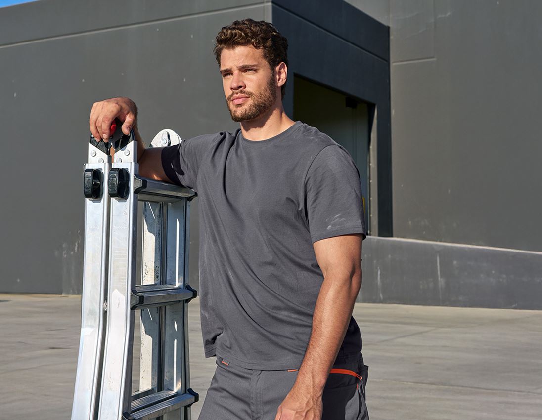 Shirts, Pullover & more: e.s. T-shirt cotton light + anthracite