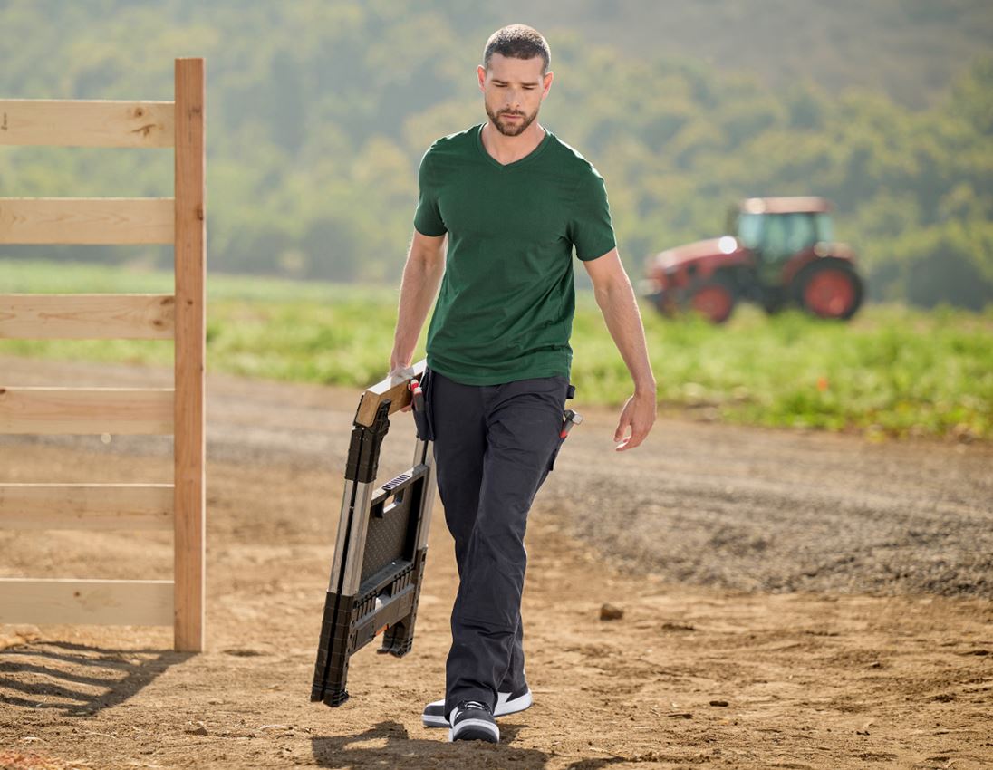 Shirts, Pullover & more: e.s. T-shirt cotton V-Neck + green 4