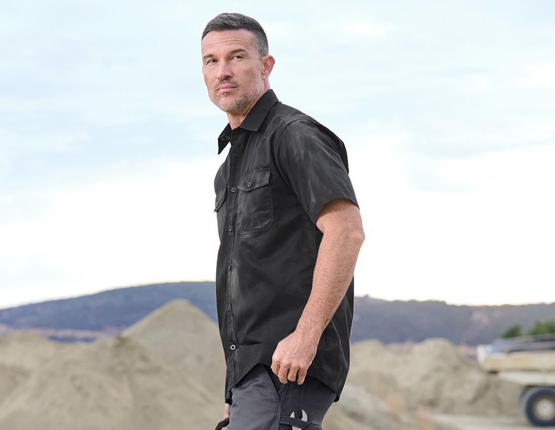 Topics: Work shirt e.s.classic, short sleeve + black 1