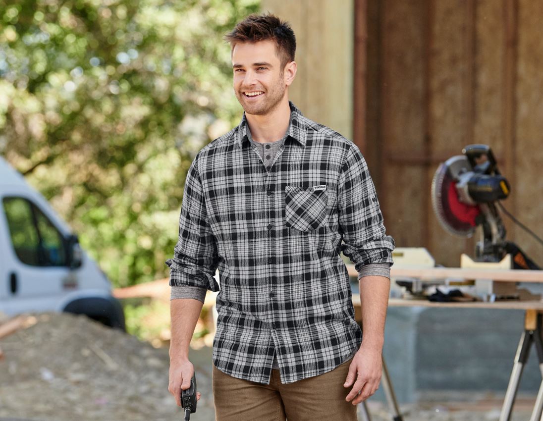 Shirts, Pullover & more: Check shirt e.s.vintage + black checked