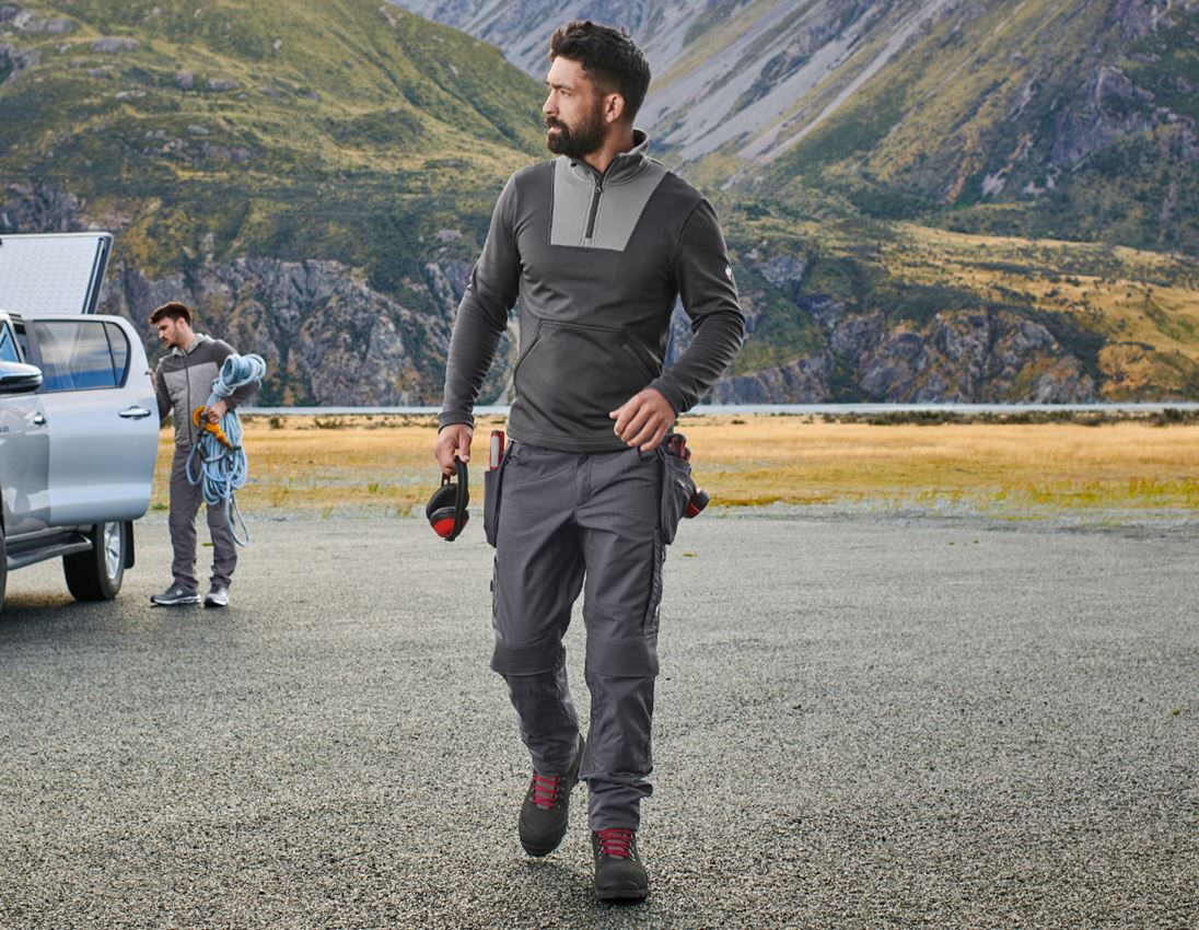 Topics: Functional-troyer thermo stretch e.s.concrete + anthracite/pearlgrey 1