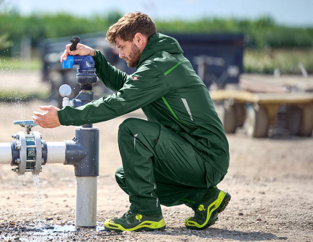 Topics: Rain jacket e.s.motion 2020 superflex + green/seagreen 1