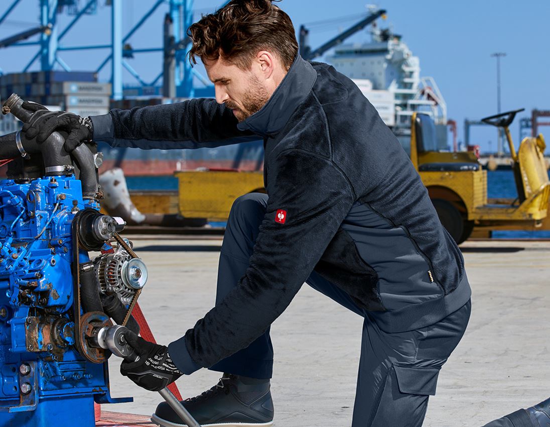 Topics: Jacket highloft e.s.dynashield + pacific 1