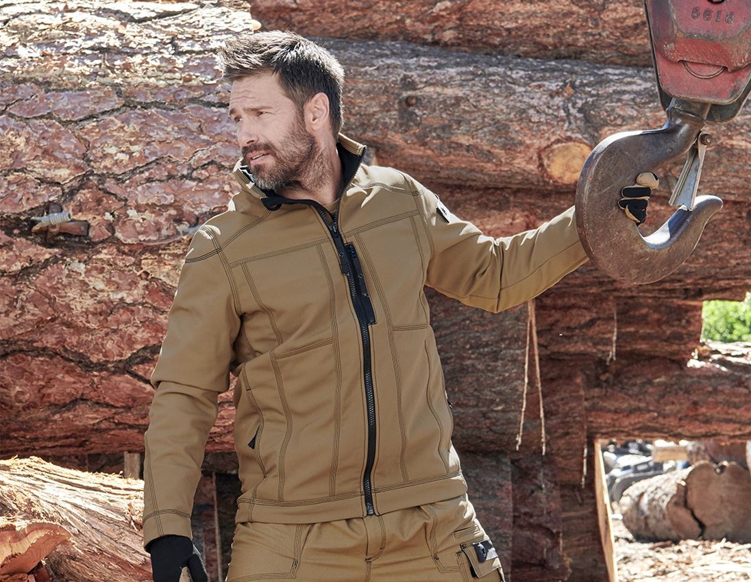 Topics: Softshell jacket e.s.roughtough + walnut