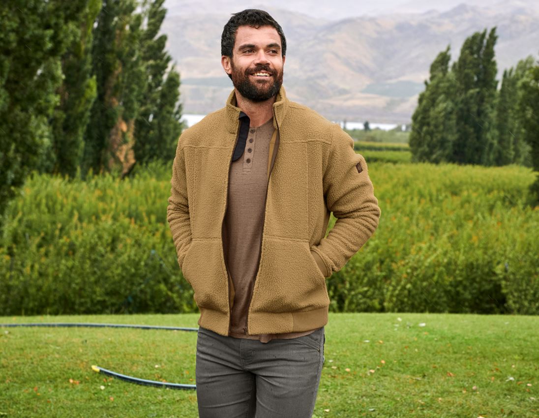 Work Jackets: Faux fur jacket e.s.vintage + sepia 1