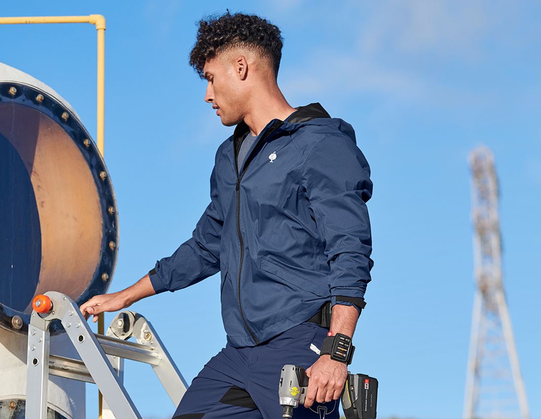 Work Jackets: Windbreaker light-pack e.s.trail + deepblue/white