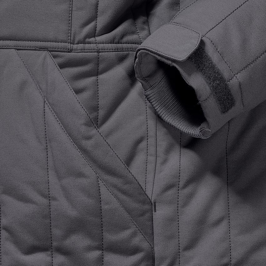 Topics: All-season jacket e.s.iconic + carbongrey 2