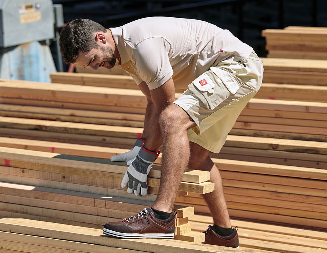 Work Trousers: Shorts e.s.motion + plaster/clay 1