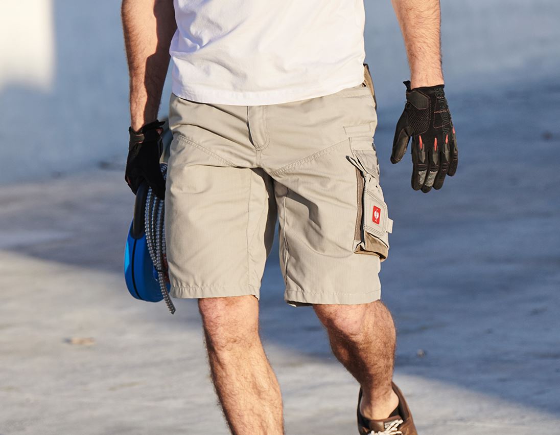 Work Trousers: Shorts e.s.motion Summer + sand/khaki/stone