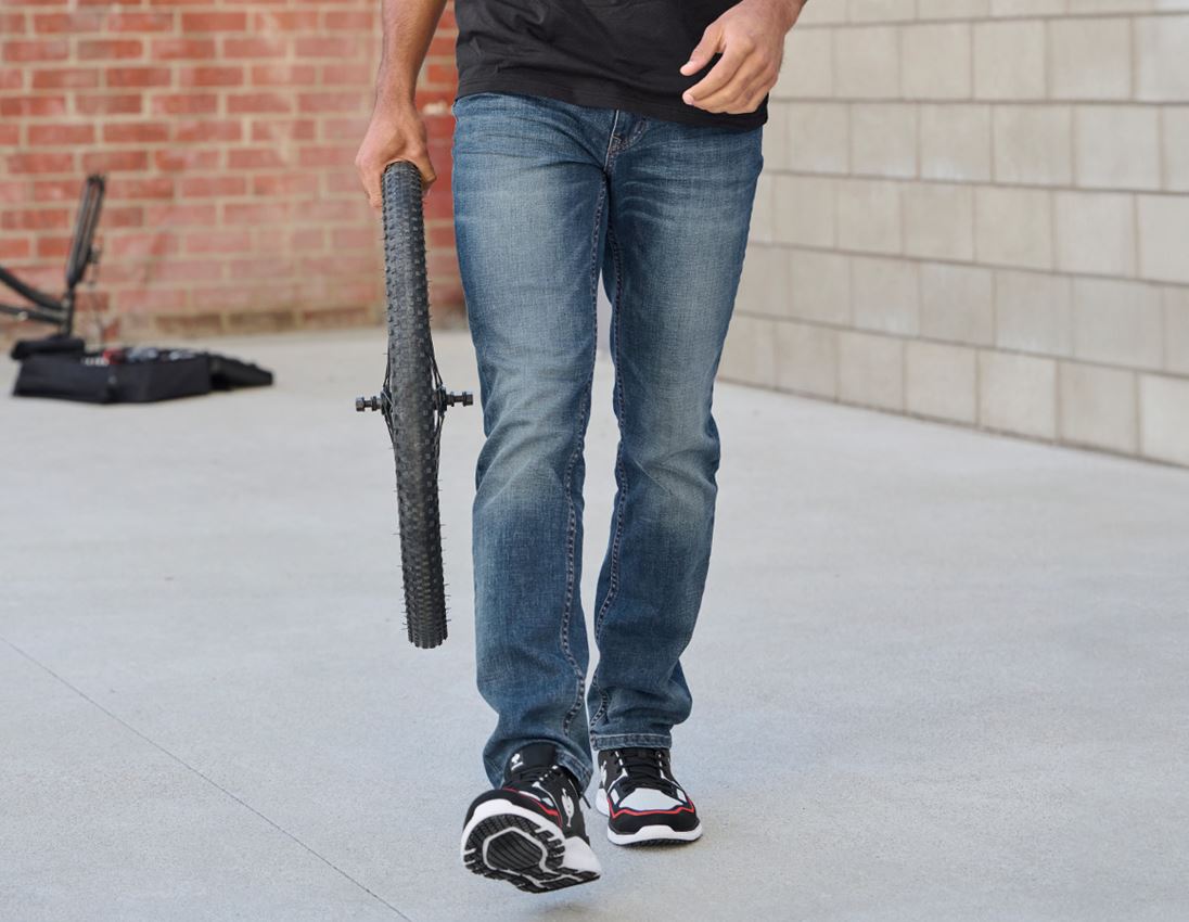 Work Trousers: e.s. 5-pocket stretch jeans, straight + mediumwashed 1