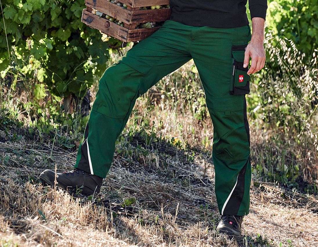 Work Trousers: Trousers e.s.motion Winter + green/black